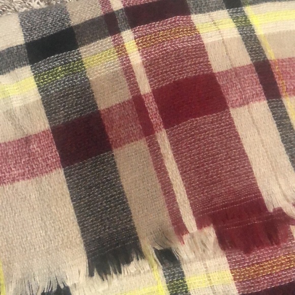 Blanket scarf - new! - Picture 2 of 3